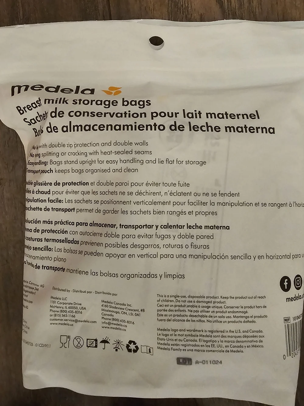 Medela BPA-Free Self-Standing Breast Milk Storage Bags, 6oz/180ml (100)